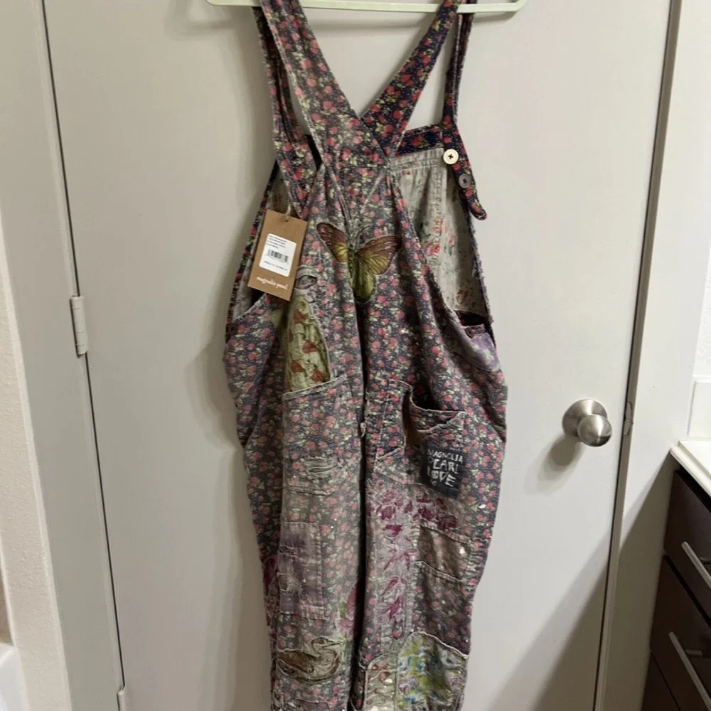 Magnolia Pearl Vintage Benjamin wide leg Floral Overalls (item C004) - Picture 6 of 7